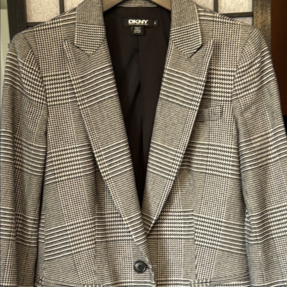 DKNY Classic Houndstooth Blazer, Lined, SZ6 - Picture 2 of 12